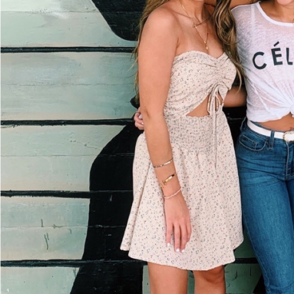 Vintage Havana Strapless Dress with Floral Print